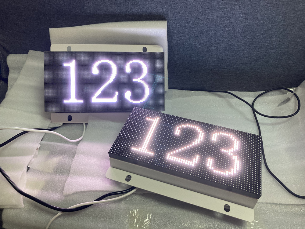 custom led displays